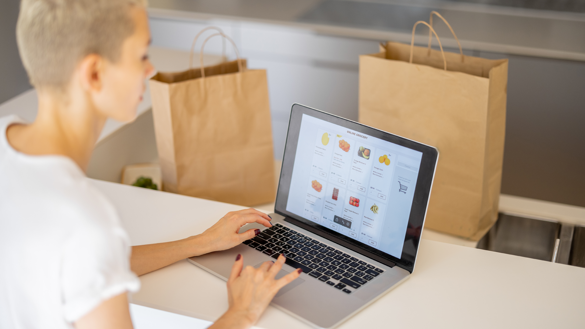 Dynamic Pricing, Pricing Model, Explainability, Market Experiment, Data Insights
